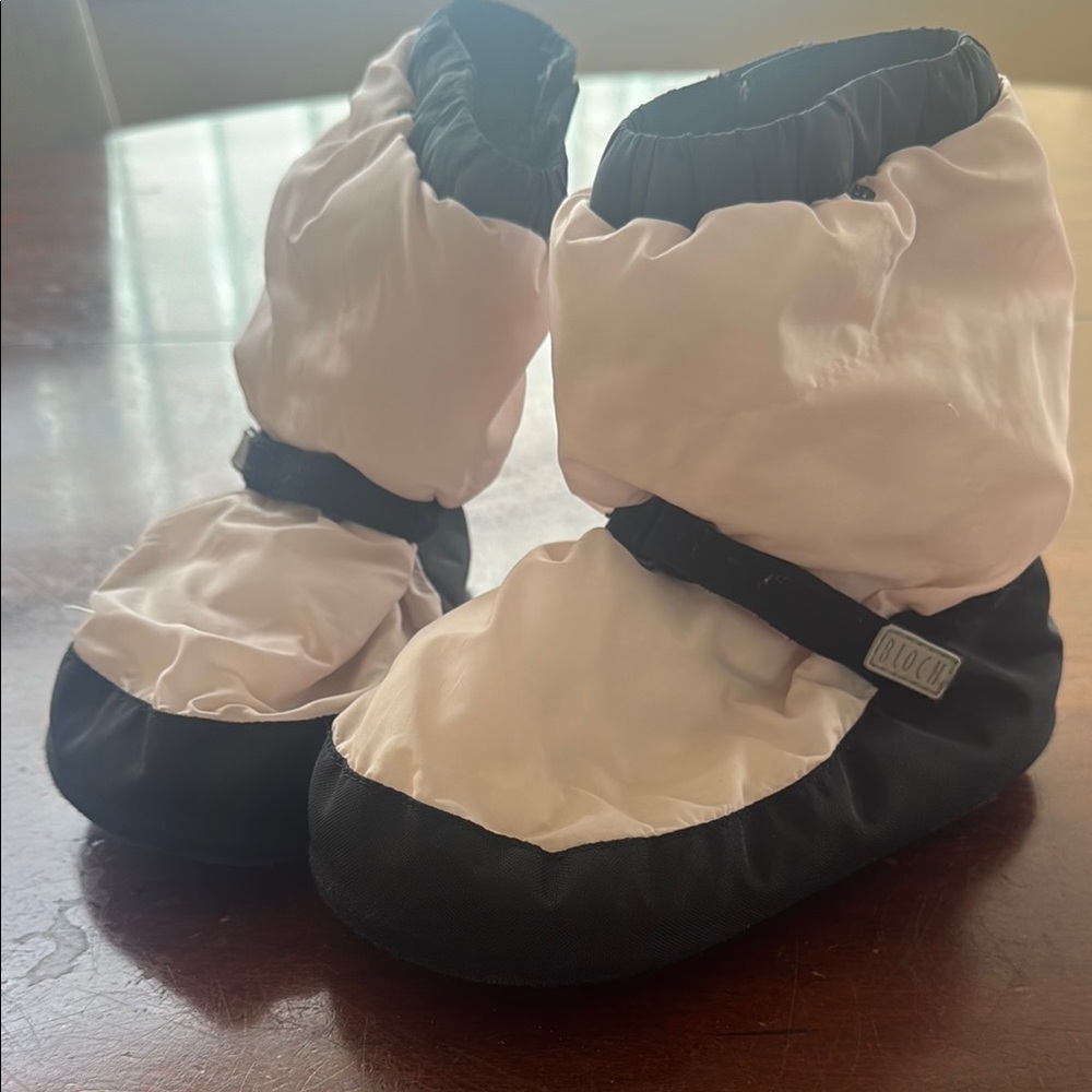 Bloch Black and Pink Dance Booties